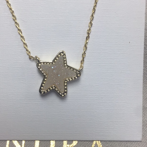 Kendra Scott - Picture 4 of 5